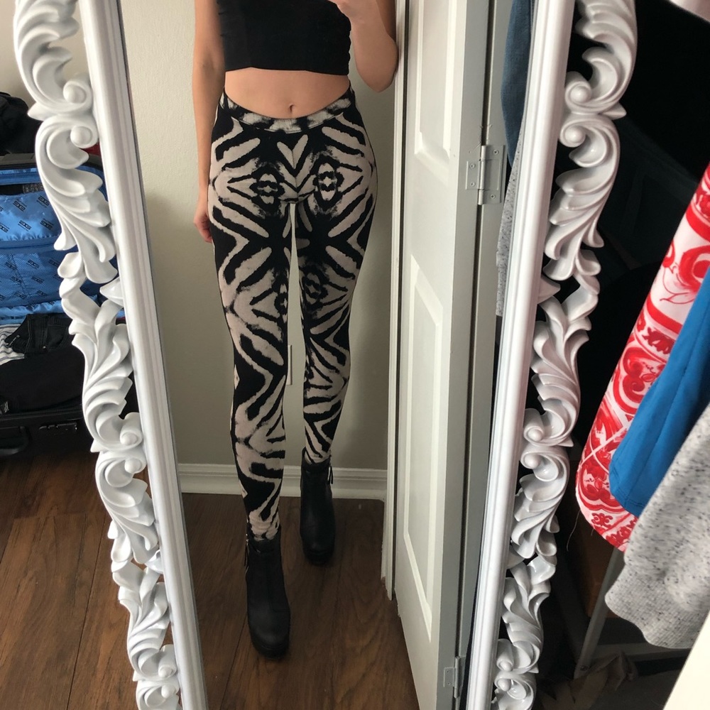 Extremely soft and comfy leggings